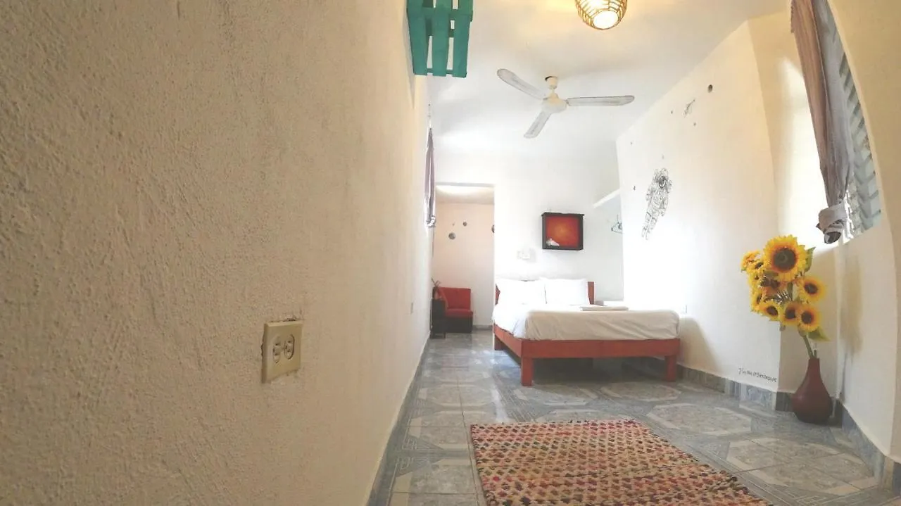 Izsla Suites Playa del Carmen 2*,